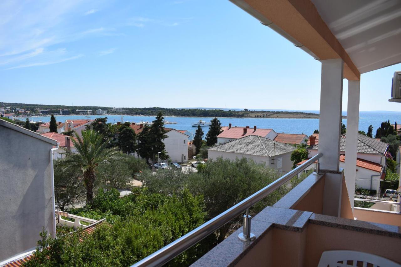 Apartmani Katica Novalja Εξωτερικό φωτογραφία