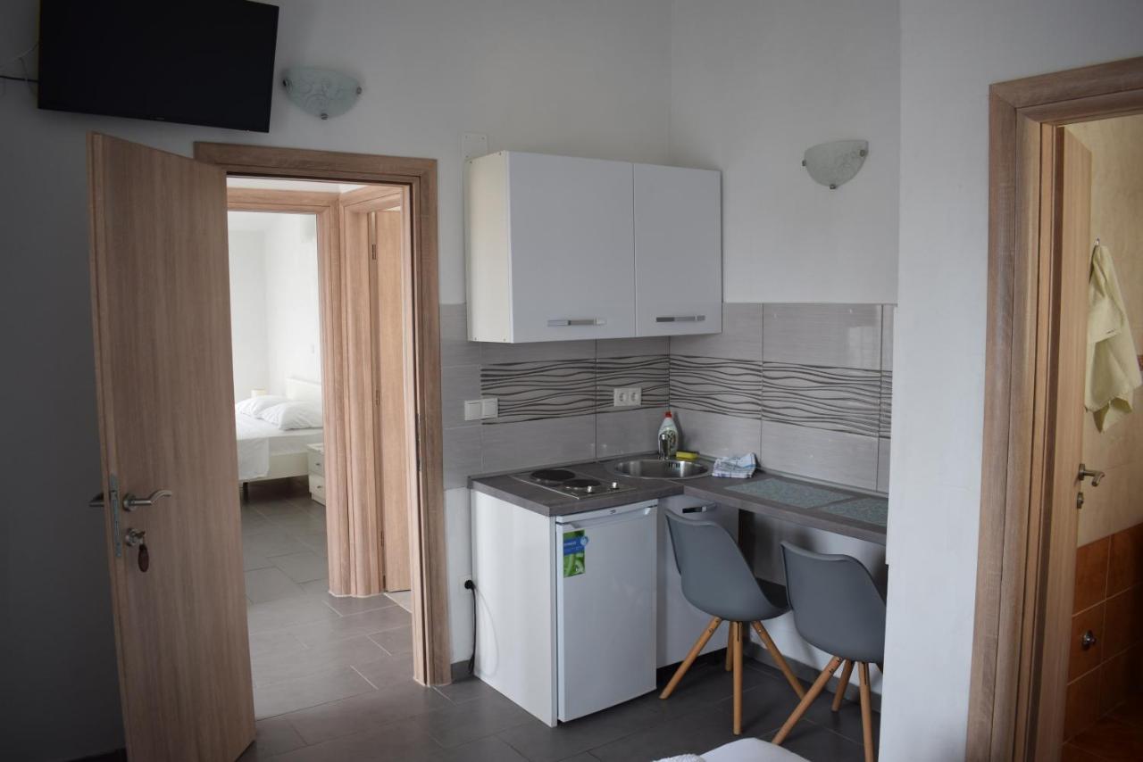 Apartmani Katica Novalja Εξωτερικό φωτογραφία