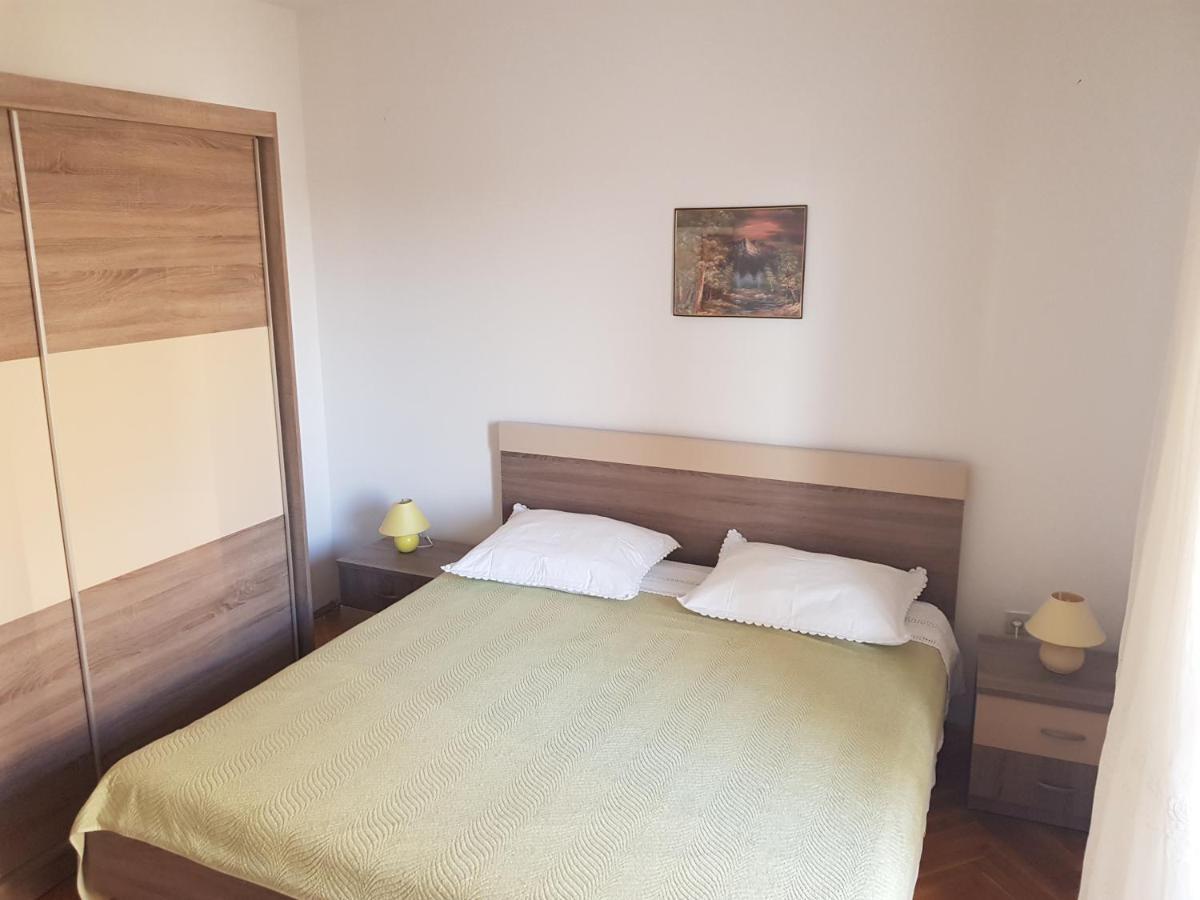 Apartmani Katica Novalja Εξωτερικό φωτογραφία