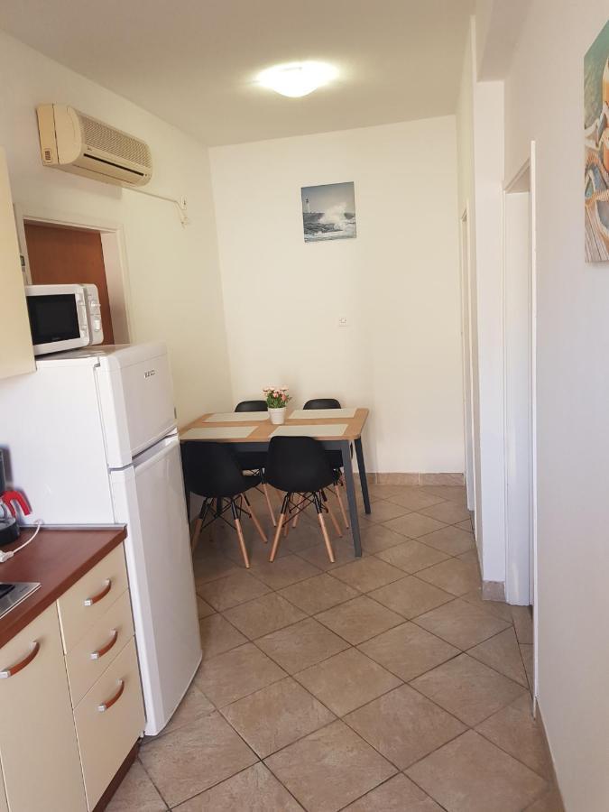 Apartmani Katica Novalja Εξωτερικό φωτογραφία