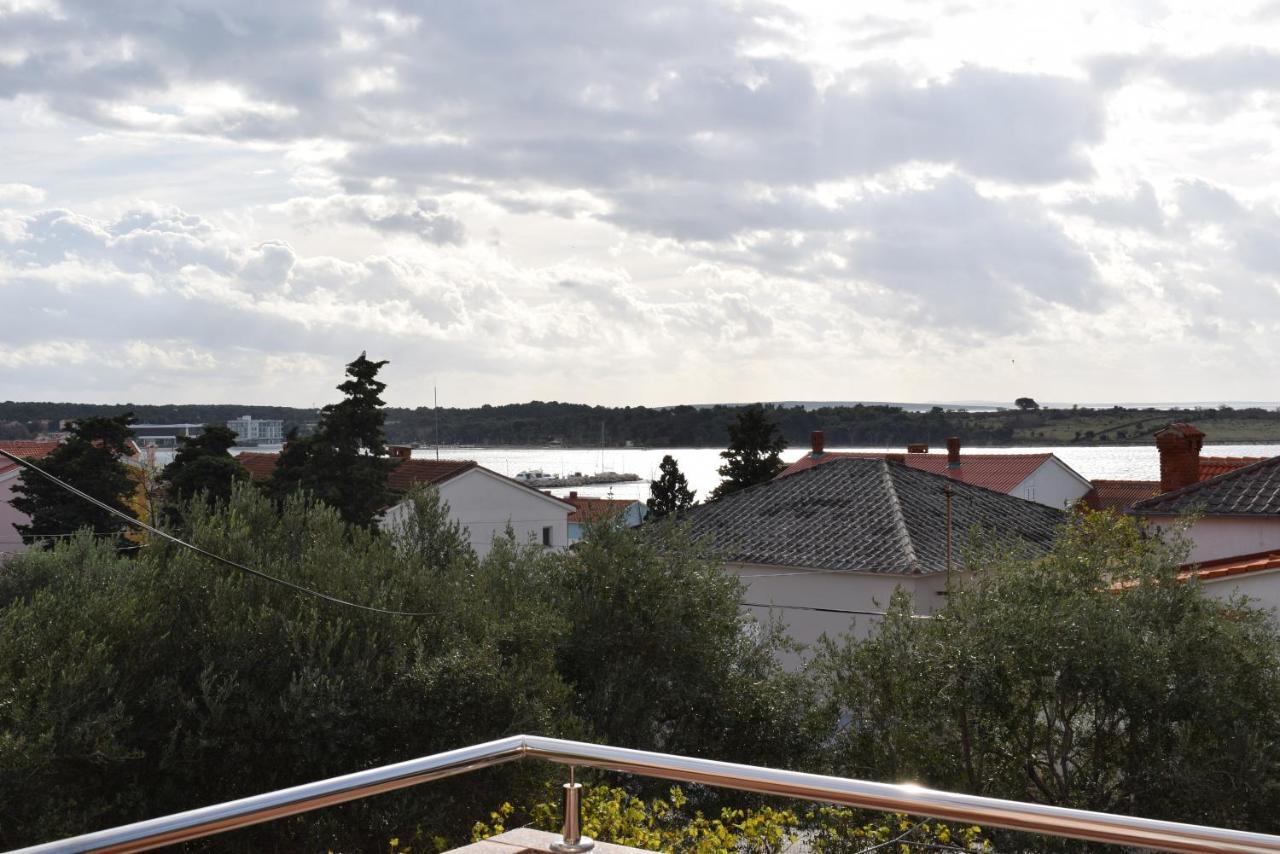 Apartmani Katica Novalja Εξωτερικό φωτογραφία