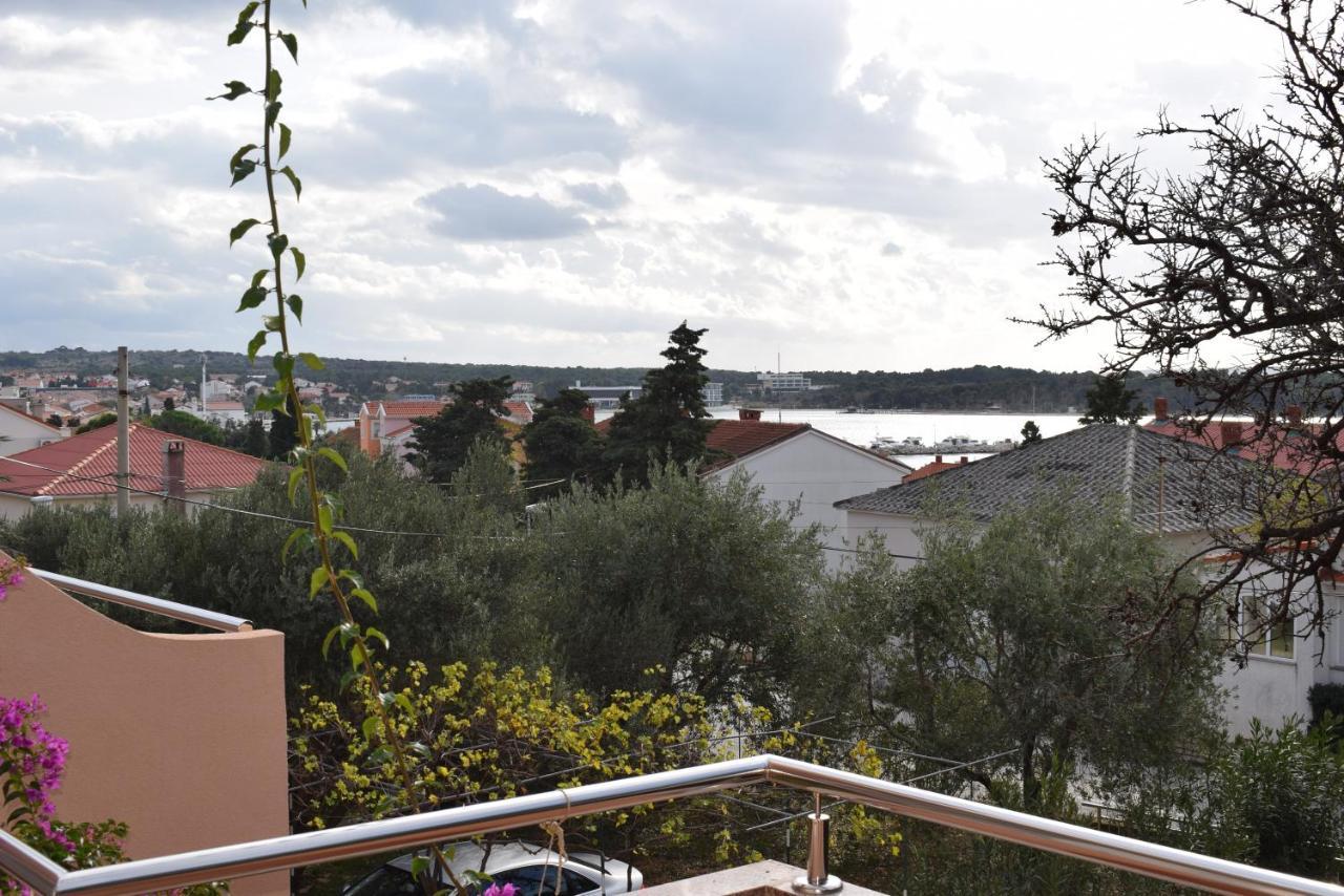 Apartmani Katica Novalja Εξωτερικό φωτογραφία