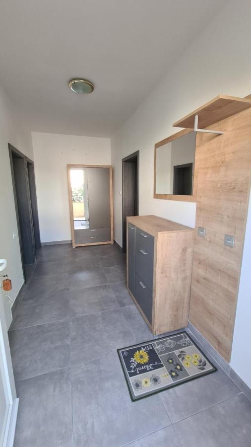 Apartmani Katica Novalja Εξωτερικό φωτογραφία